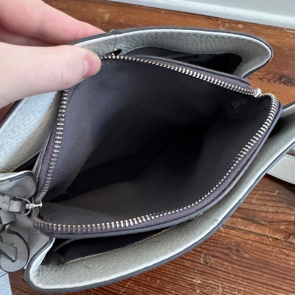 Radley London Dukes Place Medium Compartment Crossbody Gray Smooth Leather Silve - Picture 10 of 16